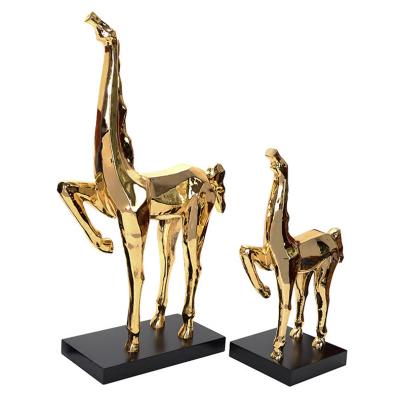 China Europe Hot Selling European-style Animal Home Decorations Plating Mother-child Horse Resin Decoration Resin Abstract Handwork for sale