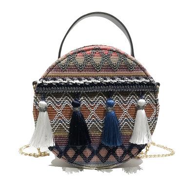 China 2021 Hot Selling Chinese Lady Handbag Tassels Around The Shoulder Structured Handbags For Women for sale