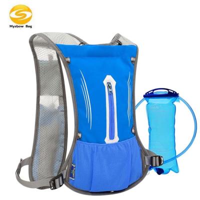 China Adjustable Strap Durable Unisex Waterproof Mesh Running Cheap Hydration Backpack Breathable With 2L Water Bladder for sale