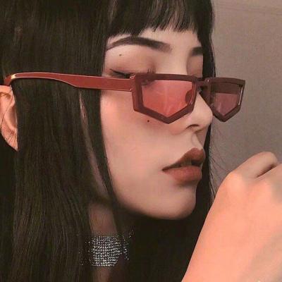 China 2021 Fashion Sun Glasses New Arrival Style Polygon Designer Sunglasses Women Sun Glasses for sale