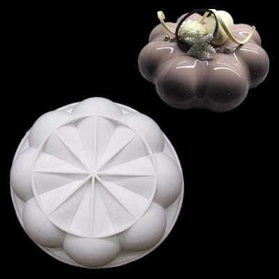 China Sustainable New Product Delicate White Round Shape Food Grade Silicon Mousse Mold Cake Baking Mold for sale