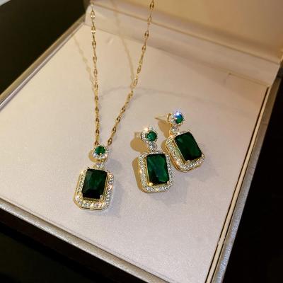 China CLASSIC 925 Needle Silver Zircon Ring Earrings Green Crystal Necklace Jewelry Set for sale