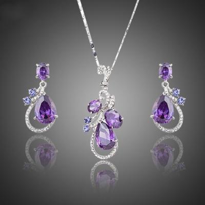 China Vintage Full Diamond Studded Purple Cubic Zirconia Necklace And Stud Bridal Jewelry Set for sale