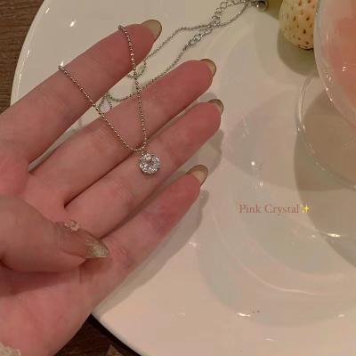 China 2022 Cute New Clavicle Chain Rose Zircon Pendant Necklace Copper Plated Platinum Women's Necklace for sale