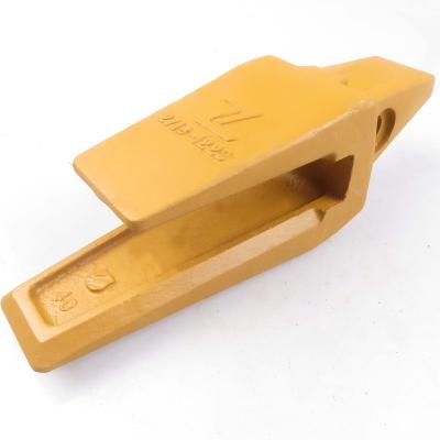 China Hotels 2713-1220 Bucket Teeth Adapter for Bucket Spare Parts DH300 Excavator for sale