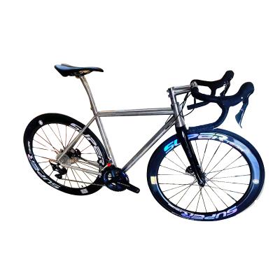 China 700C carbon fiber road bike, 21 speeds, titanium racing bike with SHIMANO set for sale