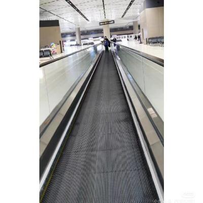 China 1000mm Energy Efficient Building Escalator 100 People / Minute With Safety Features for sale