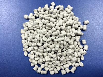 China PE PP Carrier Defoaming Masterbatch Recycle Plastic Resin Product for sale