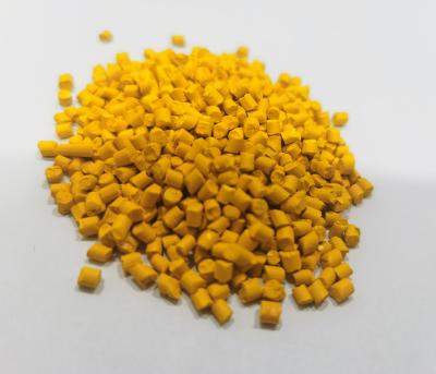 China Pigment Plastic Yellow Masterbatch for sale