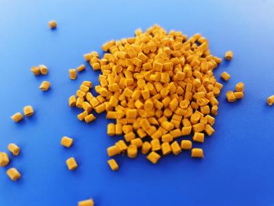 China Yellow Granule Plastic Master Batch HDPE PP ABS PS Film Injection for sale