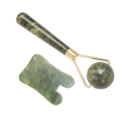 China 2021 100% high quality Amazon wholesale Jade Roller Guasha A face massage green box logo whitening high quality anti-aging for sale