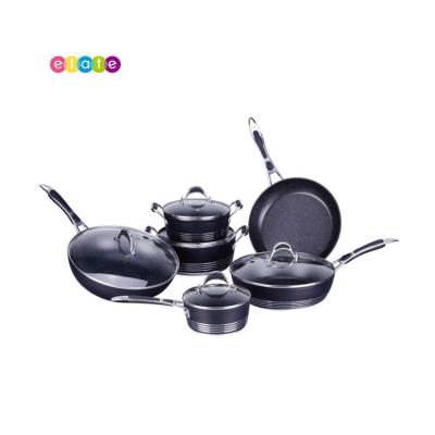 China Sustainable Kitchen Forged Pots Cookware Sets Cooking Soup Pot Set for sale