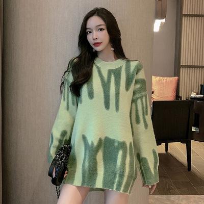 China Winter Women Pullovers Anti-wrinkle Print Streetwear Warm Sweater Oversized Loose Stylish Green Striped O-neck Long Sweaters for sale