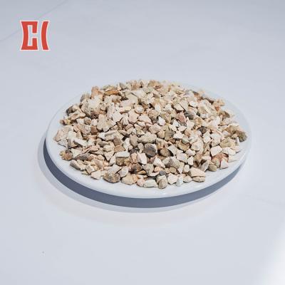 中国 処理し難いAl2O3 Calcined Bauxite 5mm Ore Aluminum Bauxite 販売のため