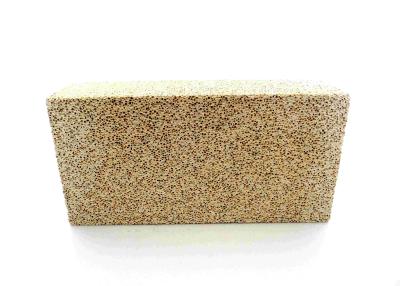 China Heat Resistant Light Weight Insulating Refractory Brick 1200C-1400C for sale