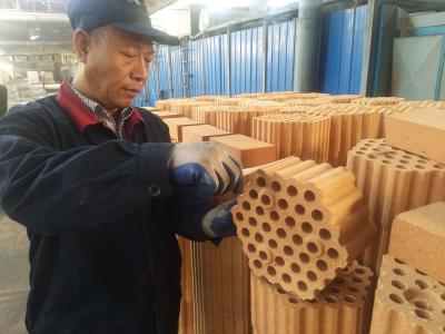 Cina 45-95% l'altoforno caldo del mattone refrattario del silicato dell'allumina Al2o3 si è applicato in vendita