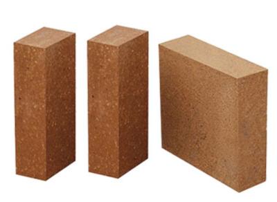 China Gray Magnesia Spinel Bricks Customized-Grootte 50-100Mpa Samenpersende Sterkte Te koop