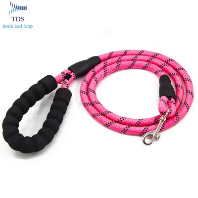 China Whole Lights Factory Sale Super Strong Pet Rope Dogs Climbing Leash for sale