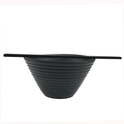 China Viable Decorative Bowl Black Small Serving Noodle Soup Ceramic Ramen Bowl With Chopsticks for sale