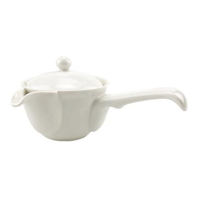 China Viable White Ceramic Japanese Teapots Wholesale With Infuser Stainless Steel for sale