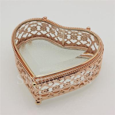 China Wedding Gifts Rose Gold Plating Heart Shape Glass Jewelry Box Decorate Wedding Favor Boxes Necklace Collection Boxes for sale