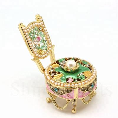 China Wedding Trinket Box Pearl Chair Trinket Box Wedding Favor Christmas Gift Box Home Decorative Boxes for sale