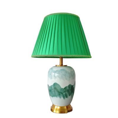 China Antique hand painted green ceramic hotel room decor classic design tradition classic design bedroom lamp ceramic light desk lamp for sale