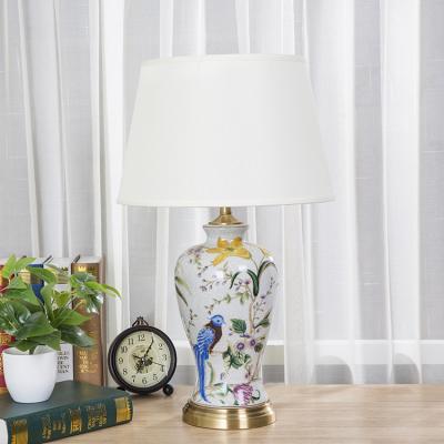 China Modern Hot Selling Modern Classical Luxury Chinese Style Porcelain Table Table Lamp High Quality Hand Painted Lamp For Home Decor for sale