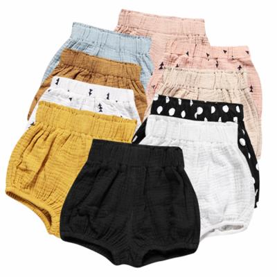 China Hot Sale Quality Baby Lace Ruffle Anti-pilling Diaper Covers Infant Bloomers for sale