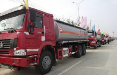 China Carbon steel Diesel Engine  Fuel Tanker Truck 30CBM Left Hand Driving for sale