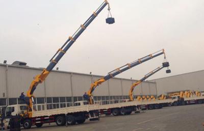 China Professional 20 T Truck Mounted Crane telescopic boom high tensile carbon steel for sale