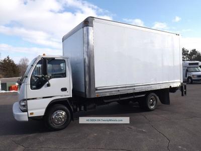 China Sola conducción original de la mano izquierda de Van Truck de la caja blanca del casquillo de Sinotruk en venta