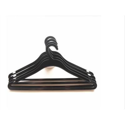 China Anti-slip plastic hanger seamless hanging air-dried modern antique coat hanger style environmental protection for sale