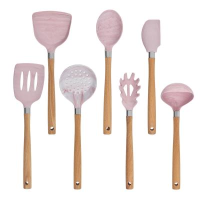 Chine Viable Viable Tool Kit Silicone Kitchen Utensils Set Campers CookWare Kitchen Accessories Cookware With Wooden Handle à vendre