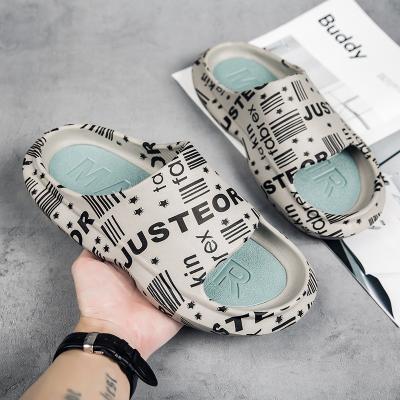 China Fashion QY trend SHOES increasing size men's slippers printing home slippers for men women shoes designer slippers for sale