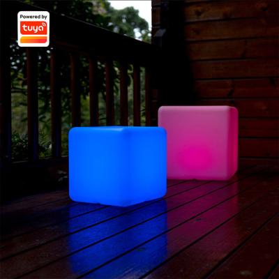 China PE Material 300x300mm Top Smart Control LED Garden Cube Light Fixtures For Outdoor for sale