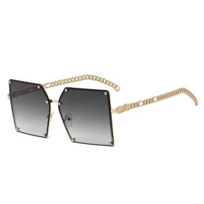 China 2021 Hot Sale Square Sunglasses Best Quality Fashion Sunglasses Trendy Polorised Sunglasses for sale