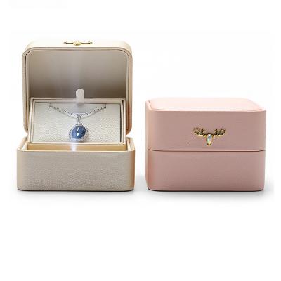 China 100% handmade luxury packaging color champagne leather jewelry boxes with led light for sale