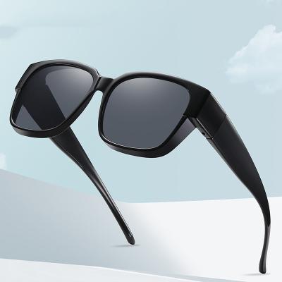 China Fashion Sunglasses Polarized Fit-over sunglasses cover over overlay prescription myopia man women driver eyewear for sale