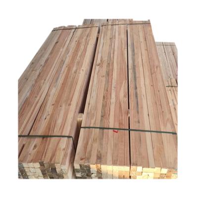 China Modern Factory Wholesale 20 Mm Thick Sawn Spruce Timber 1-3 Grade Spruce Lumber for sale