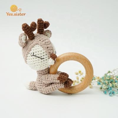 China Soft Toy Baby Toys 6 Months Wooden Rattles Teethers Animal Deer Toy Gift Crochet Baby Teethers Ratchet for sale