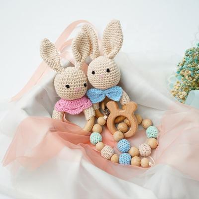 China HU906008 Newborn Baby Teether Gift Set Baby Present Wooden Ring Crochet Toy Baby Teethers Rattles Set for sale