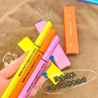 China Wholesale Waterproof Eye Beauty Colored Self Adhesive Eyeliner Magic Pens for sale