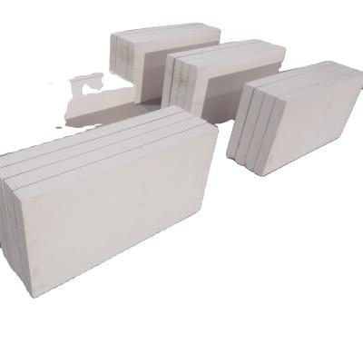 China 600x300x25mm Industrial Silica 220kg/m3 Board Thermal Insulation 650C Calcium Silicate Board For Industrial Boilers for sale