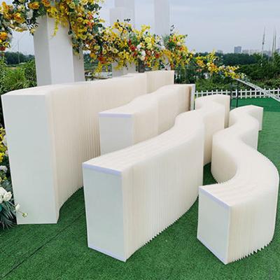 China Modern Factory Provides Wedding Props Newspaper Distribution Tour Table Folding Dessert Table for sale