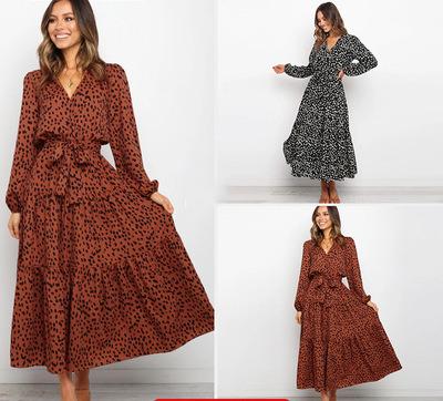 China 2021 Autumn/winter elegant viable and European American and American new v-neck flower printed holiday long sleeve long sleeve dress for sale