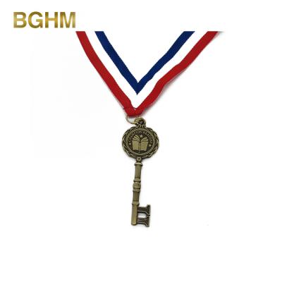 China Custom Europe Die Casting Key Bronze Medal , Antique Metal Plated Bronze Medal for sale