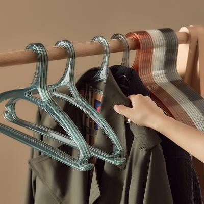 China Custom Hot Selling Clear Stocked Plastic Coat Hanger CLASSIC Transparent Coat Hanger for sale