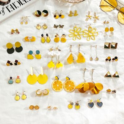 China Mixed Plant Flower Drop Butterfly 34 Kinds Casual/Sporty Earrings Lots Of Cute Earrings For Women And Girls for sale