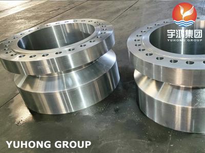 Cina A105 Acciaio al carbonio flange di ugello pesante per applicazioni ad alta pressione in vendita